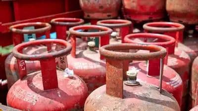 ഗ്യാസ് സിലിണ്ടർ വിതരണം ഇനി ഈസിയാകും: ക്രമക്കേട് തടയാൻ 'കേരള എൽപിജി സപ്ലൈ' ട്രാക്കറുമായി അധികൃതർ