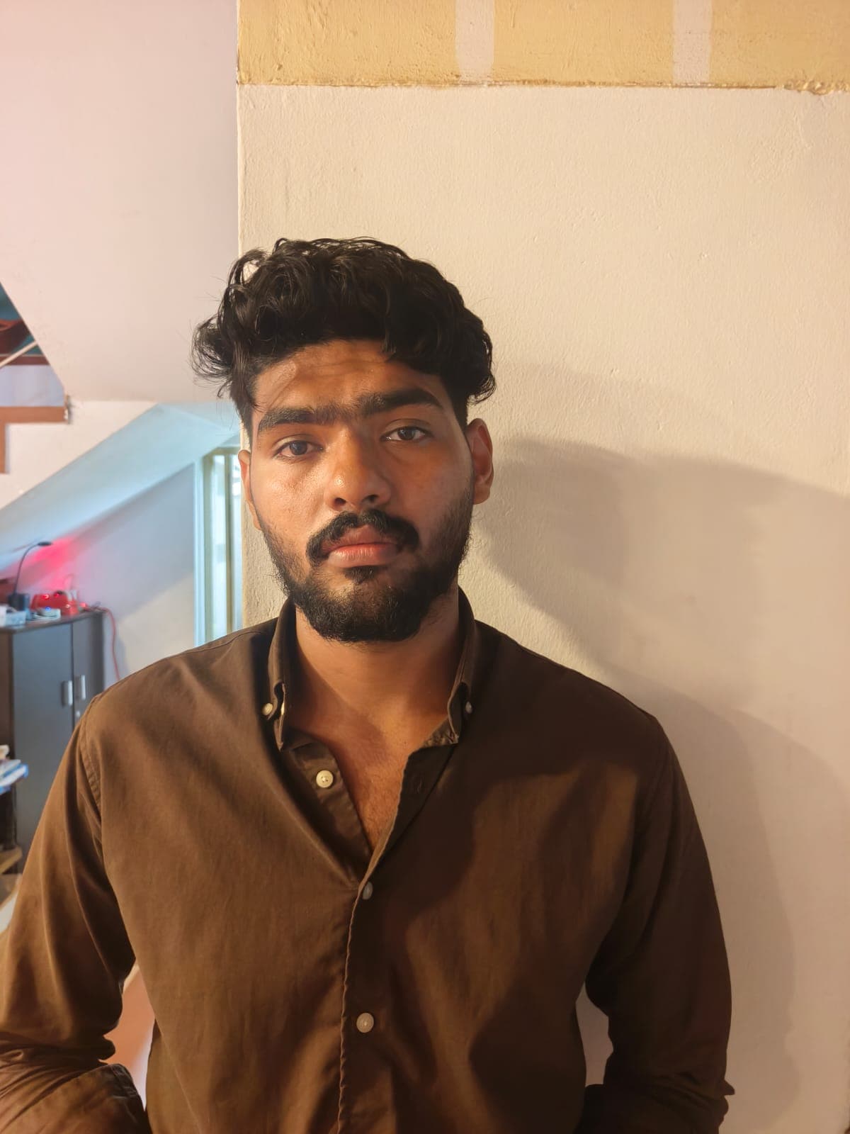 നരവൂർ തൈക്കണ്ടി മടപ്പുരയിൽ കവർച്ച നടത്തിയ യുവാവിനെ വലയിലാക്കി പോലീസ്