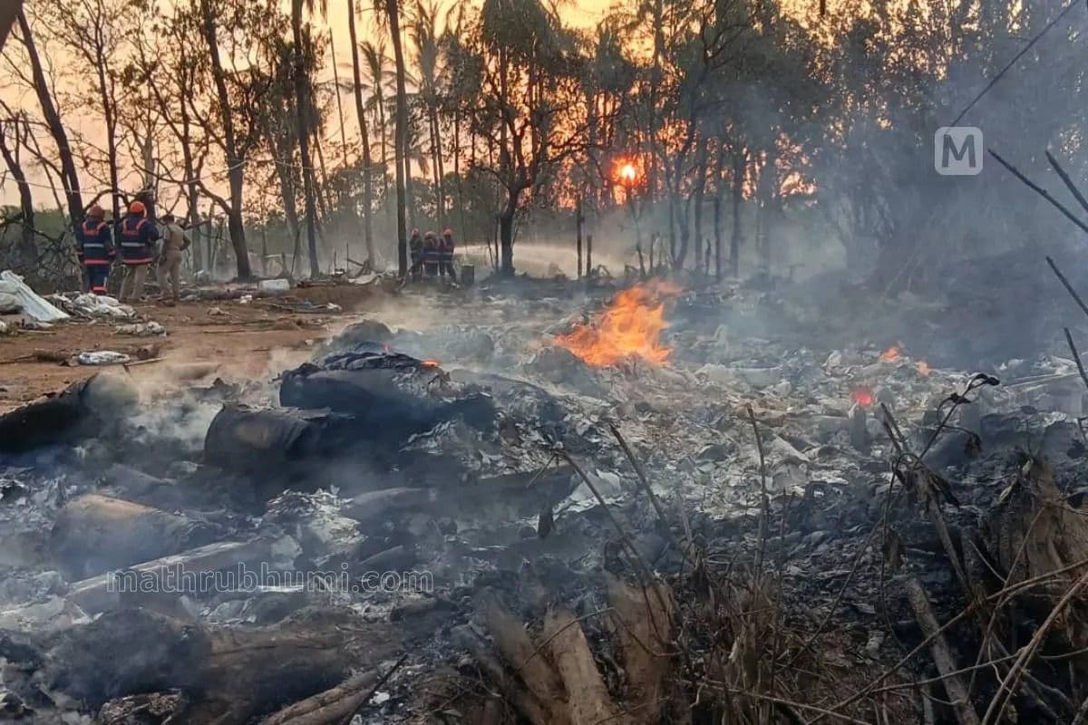 മുണ്ടത്തിക്കോട് വെടിക്കെട്ട് ദുരന്തം; ചികിത്സയിലായിരുന്ന ഒരാൾ കൂടി മരിച്ചു, മരിച്ചവരുടെ എണ്ണം 17 ആയി