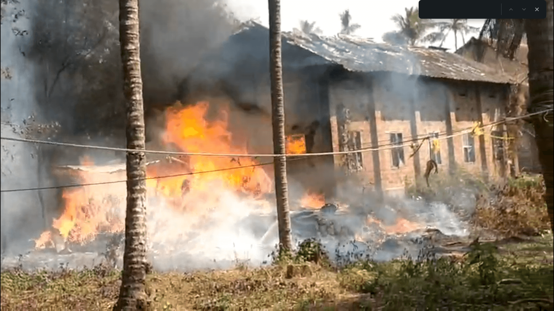 കുറ്റിക്കകത്ത് വൻതീപ്പിടുത്തം: ഗോഡൗൺ കത്തി നശിച്ചു