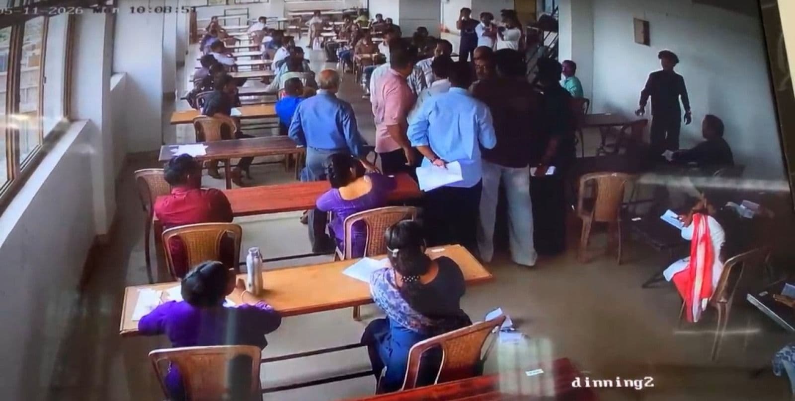 കണ്ണൂരിൽ പോലീസ് സഹകരണ സംഘത്തിലേക്കുള്ള നിയമന പരീക്ഷക്കിടെ കടുത്ത പ്രതിഷേധം