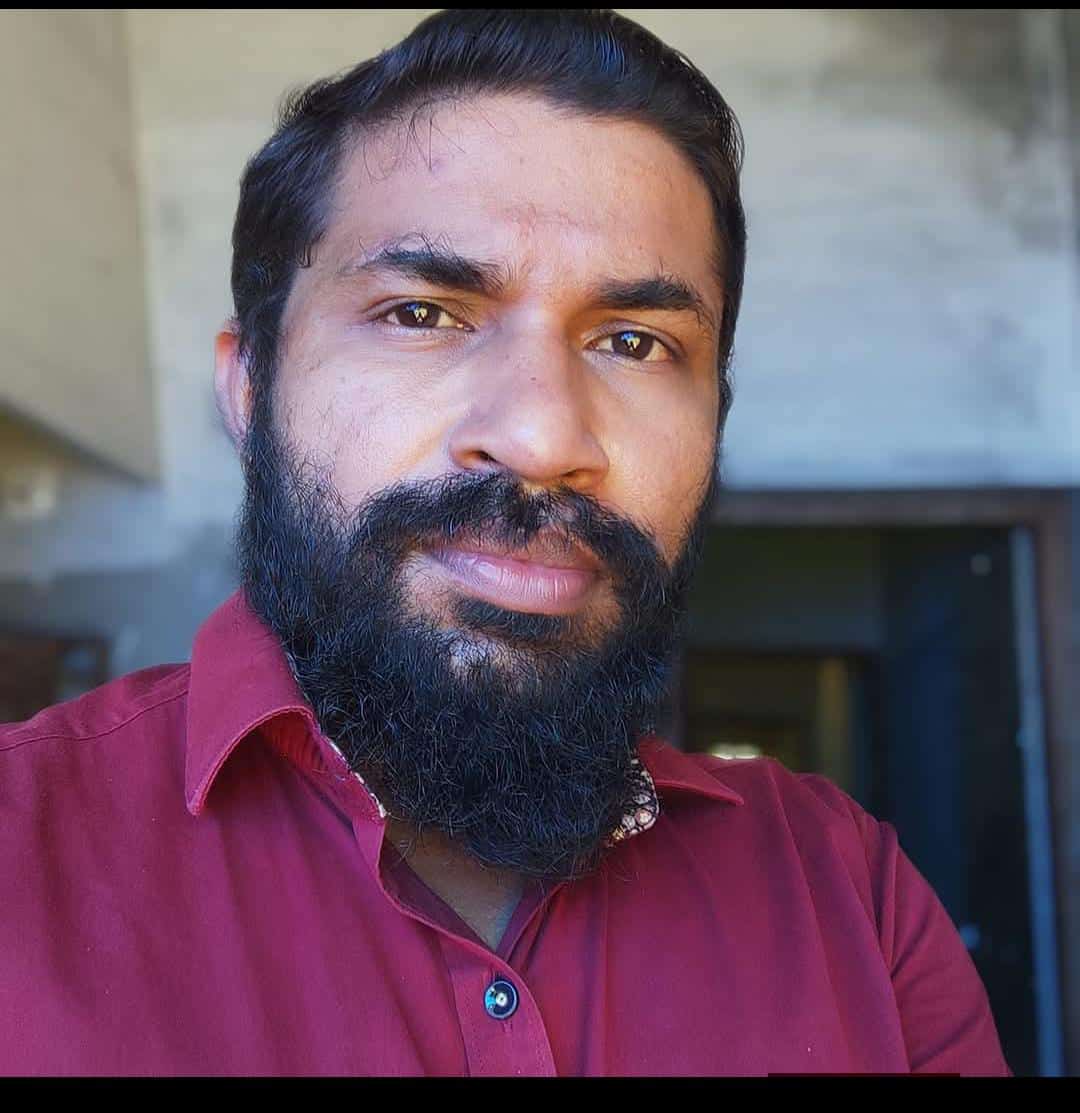 യുവാവിനെ കാറിൽ മരിച്ച നിലയിൽ കണ്ടെത്തി