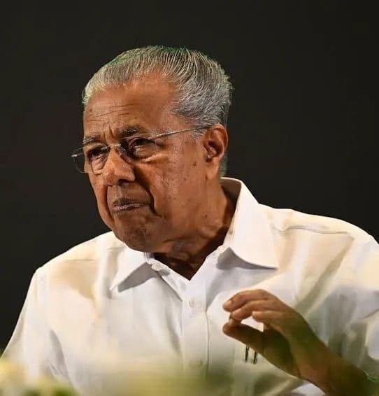 ധർമടത്ത് ഇടറി പിണറായി; കണ്ണൂരിലെ ചുവപ്പു കോട്ടകളിൽ വിള്ളൽ