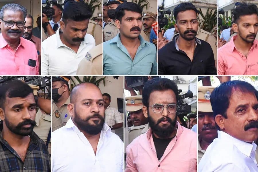 പെരിയ ഇരട്ടക്കൊലക്കേസ് കൂട്ടപ്പരോൾ വിവാദം; നാല് പ്രതികളുടെ പരോൾ തടഞ്ഞു