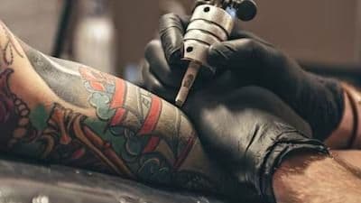 ടാറ്റൂ ചെയ്യുന്നത് കാഴ്ച് ശക്തിയെ ബാധികാം